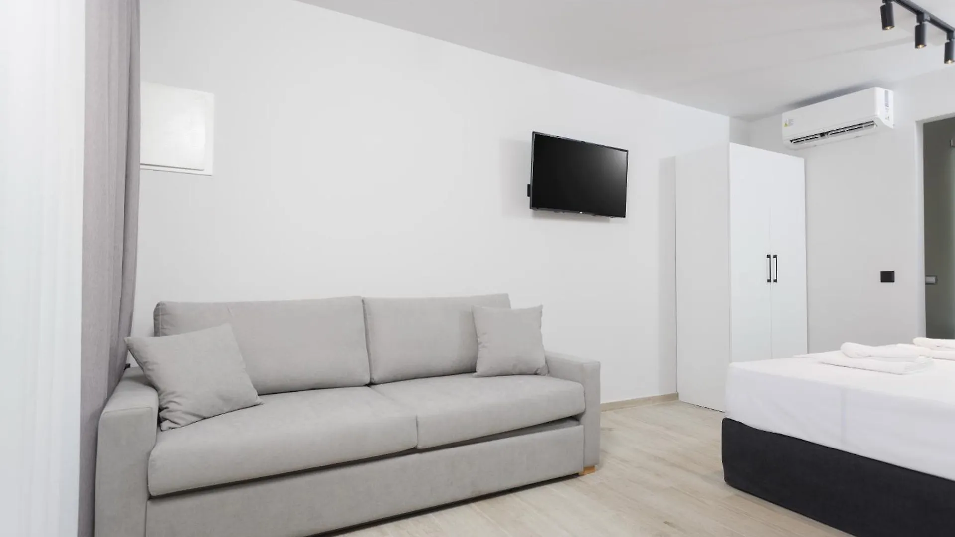Hotel de apartamente Rigas Boutique Rooms Pefkochori Grecia